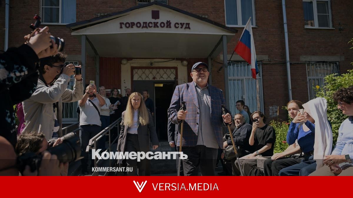 Суд признал иноагента Надеждина виновным в демонстрации экстремистской символики