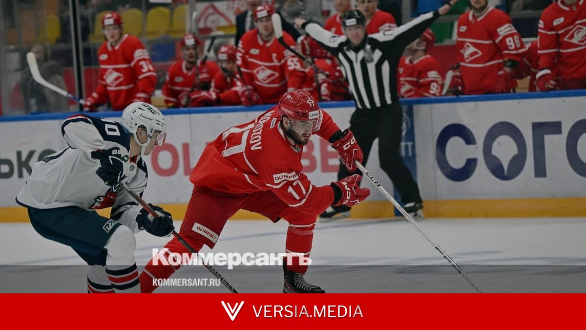 Отбывший дисквалификацию за кокаин хоккеист Морозов покинул «Спартак»